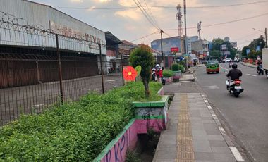 Disewakan Gudang 1025m Pinggir Jalan Raya Bogor Selatan