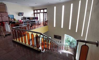 RUKO RUMAH PINGGIR JALAN RAYA KHM MANSYUR DEKAT PASAR JEMBATAN LIMA