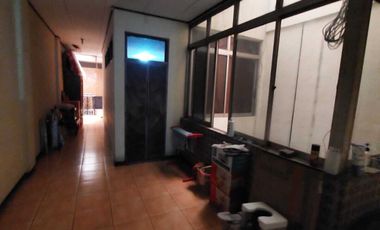 RUKO RUMAH PINGGIR JALAN RAYA KHM MANSYUR DEKAT PASAR JEMBATAN LIMA