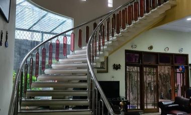 RUKO RUMAH PINGGIR JALAN RAYA KHM MANSYUR DEKAT PASAR JEMBATAN LIMA