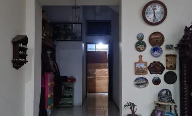 RUKO RUMAH PINGGIR JALAN RAYA KHM MANSYUR DEKAT PASAR JEMBATAN LIMA