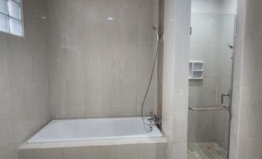 Disewakan Rumah Cluster Taman Dago Lippo Cikarang