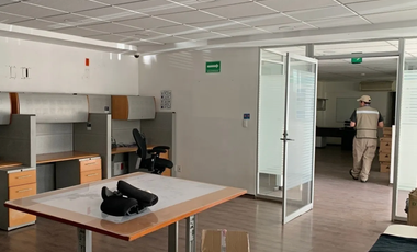 Renta de Local Comercial Satélite Naucalpan