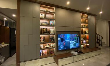 Disewakan Rumah Cluster Forest Green Taman Simpruk Lippo Cikarang