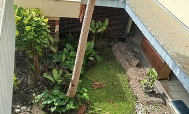 Dijual rumah hitung tanah  jl. Tidar Surabaya utara, murah