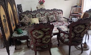 Dijual rumah hitung tanah  jl. Tidar Surabaya utara, murah