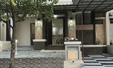 Disewakan Rumah Cluster Forest Green Taman Simpruk Lippo Cikarang