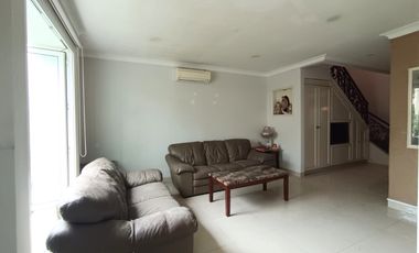 Disewakan Rumah Cluster Taman Dago Lippo Cikarang