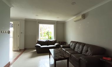 Disewakan Rumah Cluster Taman Dago Lippo Cikarang