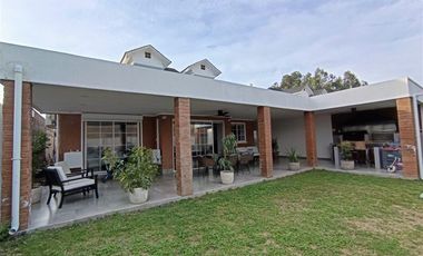 Casa en Arriendo en Condominio Santa Aurora