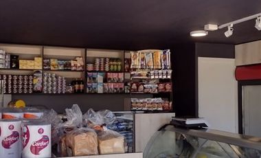 Local Comercial en Arriendo en Avenida Matta