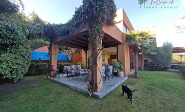 Casa en Arriendo en Via Aurora - Santa Teresa - Costanera Norte