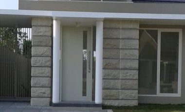 Rumah Tinggal Minimalis dalam Perum Citra Grand Mutiara Gamping Sleman