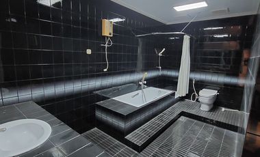 Ruko Full Furnish 600m2 Dekat Pasar Gedhe Solo