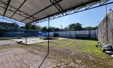 Tanah Pekarangan Tepi Jalan 860m2 Daerah Kadipiro, Solo