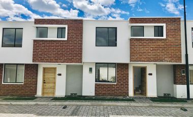 Venta casa en  Puembo, a estrenar, aplica crédito Vip