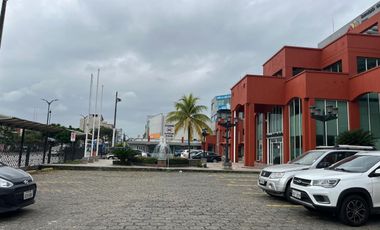 ALQUILER LOCAL COMERCIAL EN ALBORADA CERCA DEL BANCO INTERNACIONAL