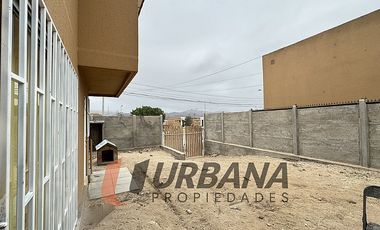 ARRIENDO CASA ESQUINA ESTANCIA EL SAUCE I