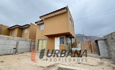 ARRIENDO CASA ESQUINA ESTANCIA EL SAUCE I