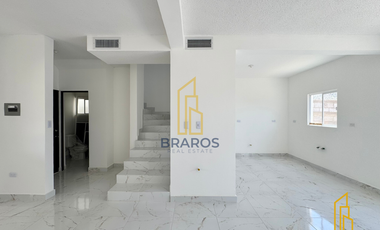 CASA EN VENTA, GRUTAS