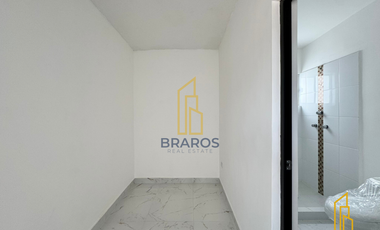 CASA EN VENTA, GRUTAS
