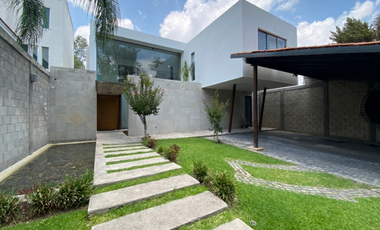 ESPECTACULAR RESIDENCIA EN VENTA FRACC. EL PALOMAR CERCA DEL CIELO.