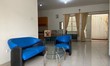 SEWA CEPAT RUMAH MEWAH 2 LANTAI PANTAI INDAH KAPUK DEKAT PIK AVENUE