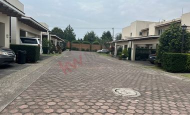 ¡Un hogar que te espera con los brazos abiertos en Metepec!