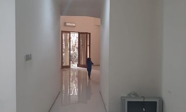 JUAL CEPAT MURAH RUMAH MEWAH DI DALAM CLUSTER JATI PADANG PEJATEN