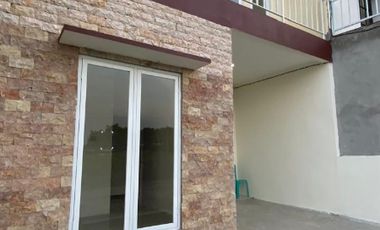 RUMAH 2 LANTAI MOJOKERTO KOTA
