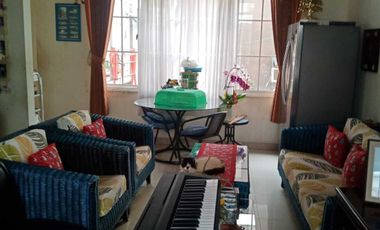 Rumah 8x17 Gaya Eropa di Greenlake City–Adem, Asri, Fasilitas Lengkap