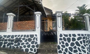 Turun Harga Dijual rumah di hook, Samping Rumah dinas Walikota