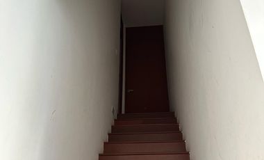 House for Sale with Pool, Garden, and 3 Bedrooms RHM-005