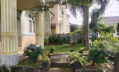 Dijual Rumah cluster 3 Lantai di Komplek Aur Kuning, lokasi strategis dekat dengan bandara dan kampus