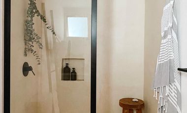 For Sale: Luxurious 2-Bedroom Condo with Spacious Terrace in Puerto Aventuras – Fully Furnished and Equipped RS-037