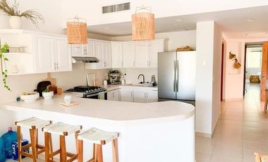 For Sale: Luxurious 2-Bedroom Condo with Spacious Terrace in Puerto Aventuras – Fully Furnished and Equipped RS-037