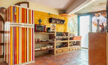 Exclusive Property in the Heart of Playa del Carmen: Two Apartments RS-029