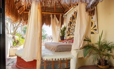 Exclusive Property in the Heart of Playa del Carmen: Two Apartments RS-029