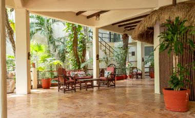 Exclusive Property in the Heart of Playa del Carmen: Two Apartments RS-029