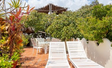 Exclusive Property in the Heart of Playa del Carmen: Two Apartments RS-029