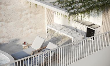 Sophisticated Studio located just 3 blocks from the beach. PL-026