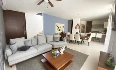 House in Playa del Carmen with perfect location PL-092