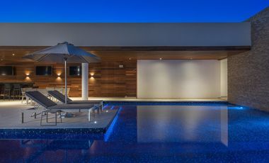 Apartments in Playa del Carmen with perfect location PL-012