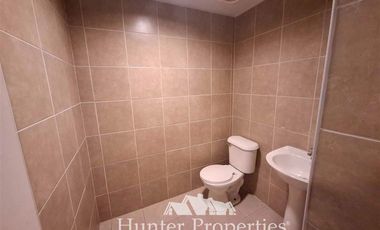 Oficina en Arriendo en Entre manuel Antonio Matta y Prat