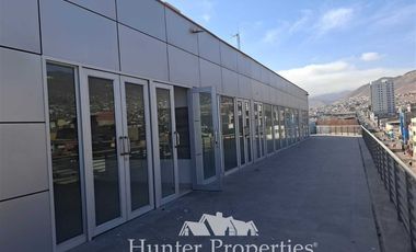 Oficina en Arriendo en Entre manuel Antonio Matta y Prat