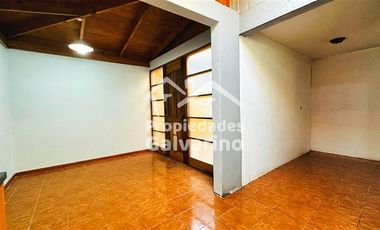 Casa en Venta en Lo Ovalle con Estadio de Quilicura