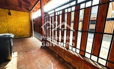Casa en Venta en Lo Ovalle con Estadio de Quilicura