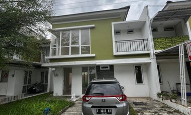 RUMAH 2 LANTAI SIAP HUNI — LINGKUNGAN AMAN & NYAMAN DALAM KOMPLEK