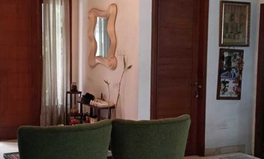 Dijual Rumah di Kebayoran Town House