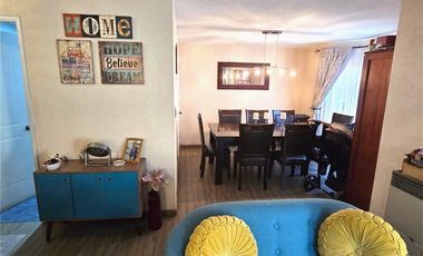 Casa en Arriendo en Valle Lo Campino